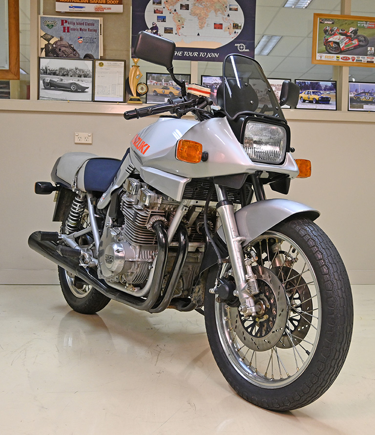 Suzuki Katana